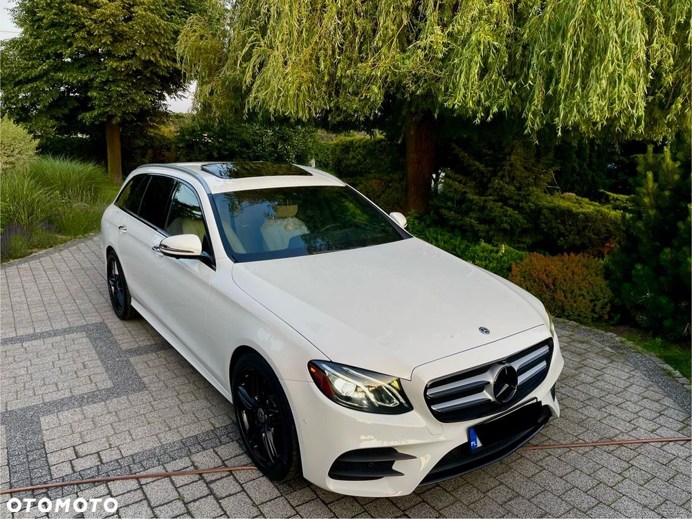 Mercedes-Benz Klasa E - 31