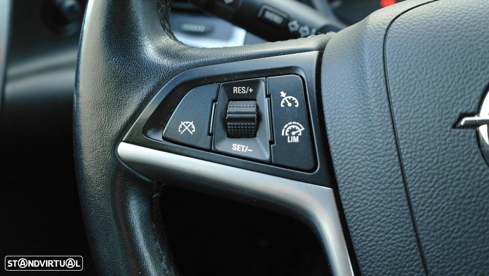 Opel Astra Sports Tourer 1.7 CDTi Cosmo S/S - 38