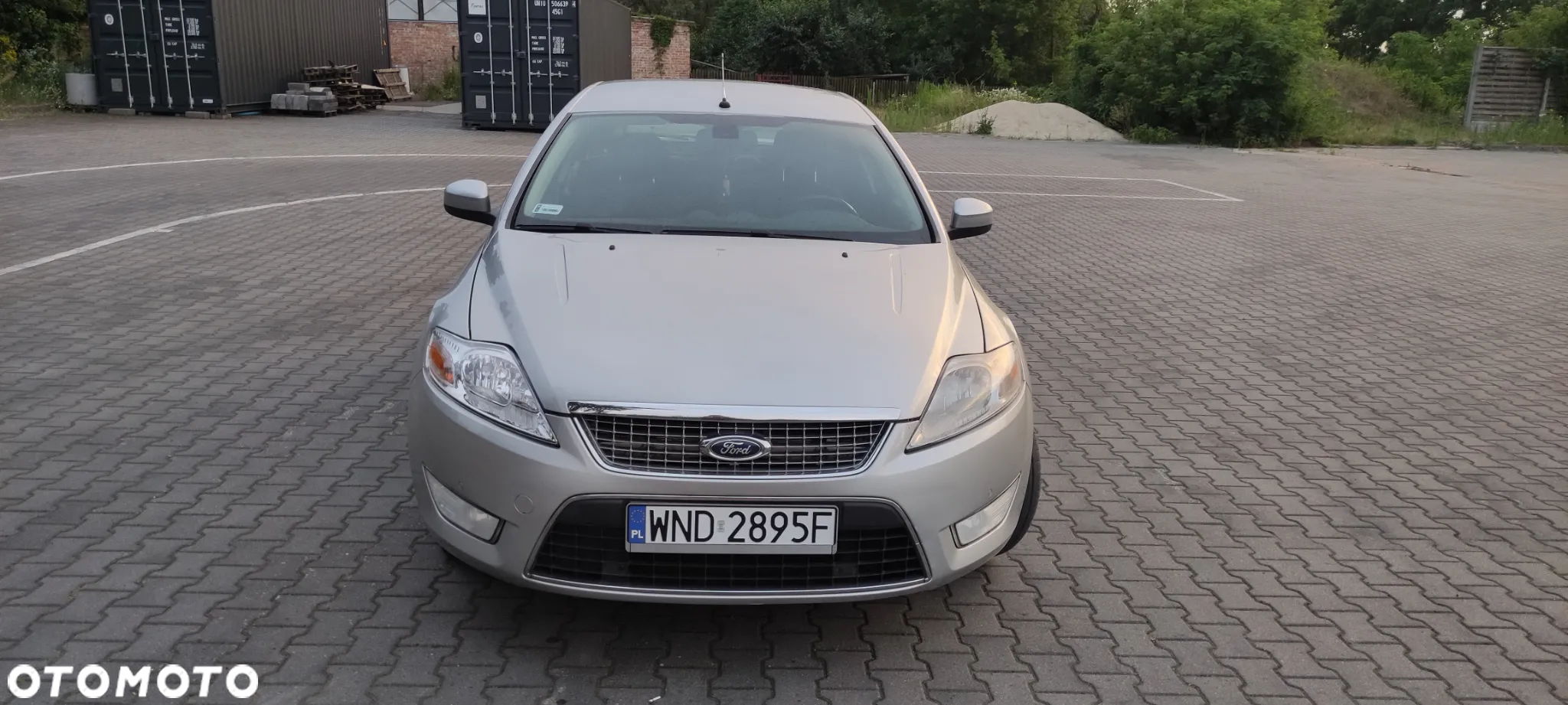 Ford Mondeo 2.0 Ghia - 8