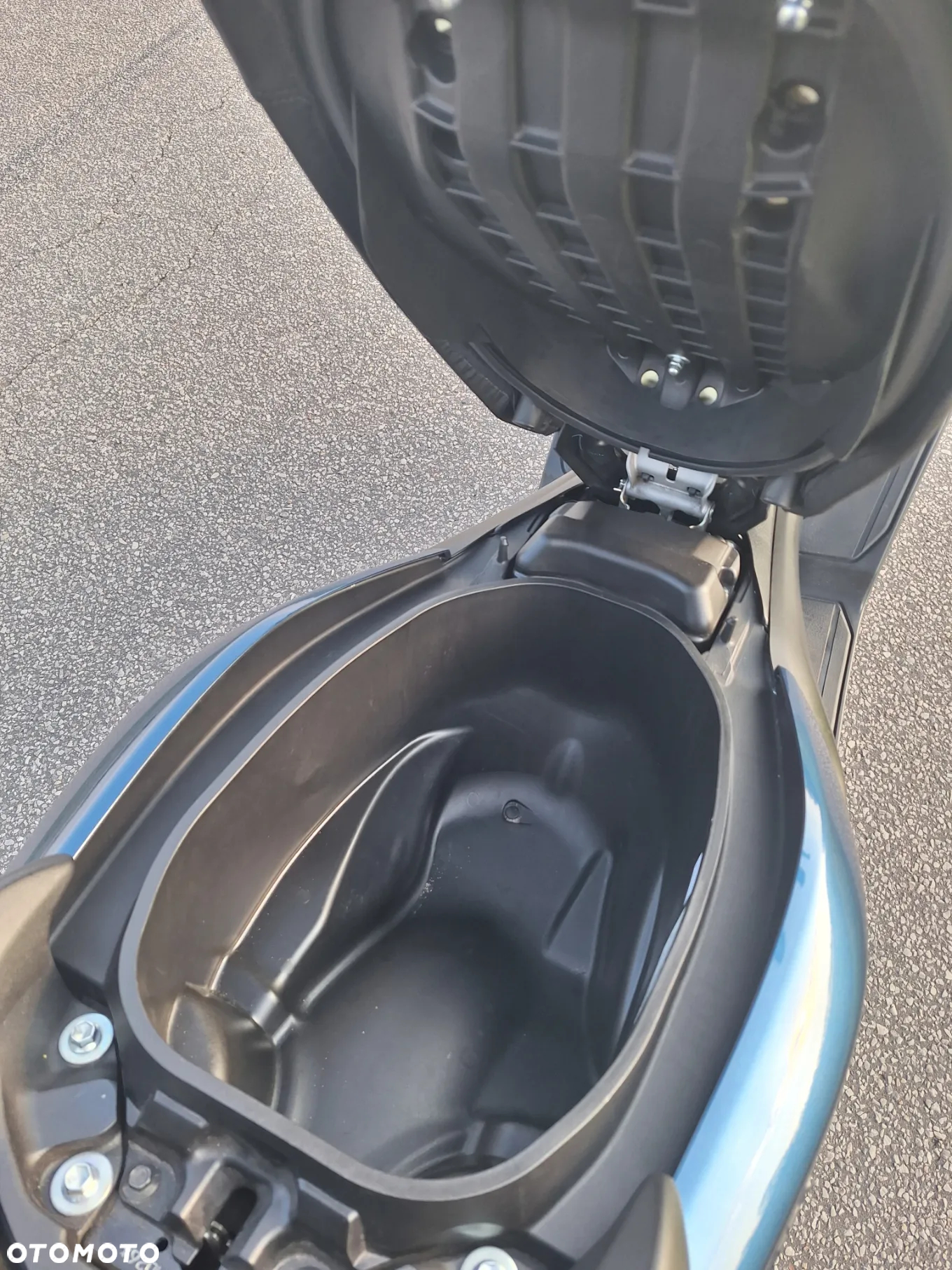 Yamaha NMAX - 13
