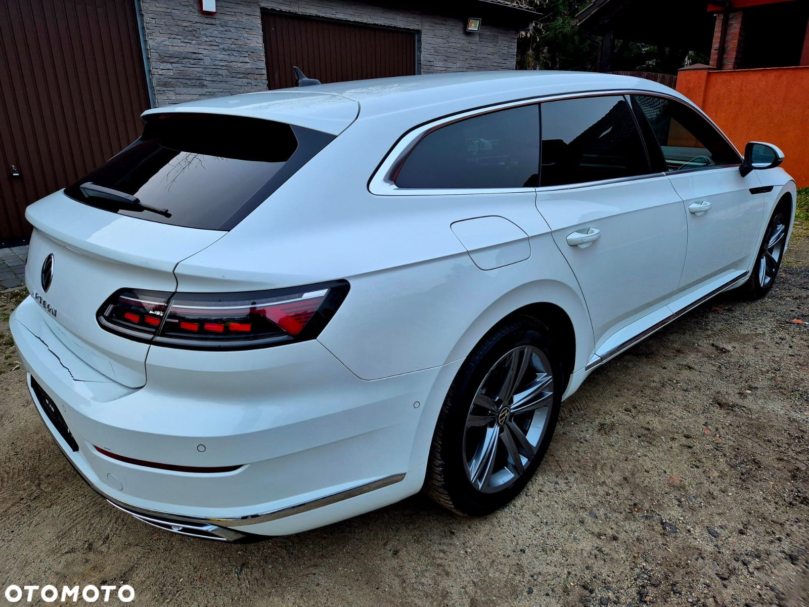 Volkswagen Arteon Shooting Brake 2.0 TDI SCR DSG R-Line - 10