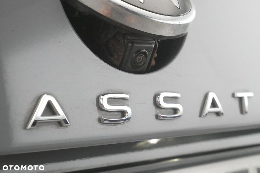 Volkswagen Passat Variant 2.0 TSI Elegance DSG - 19