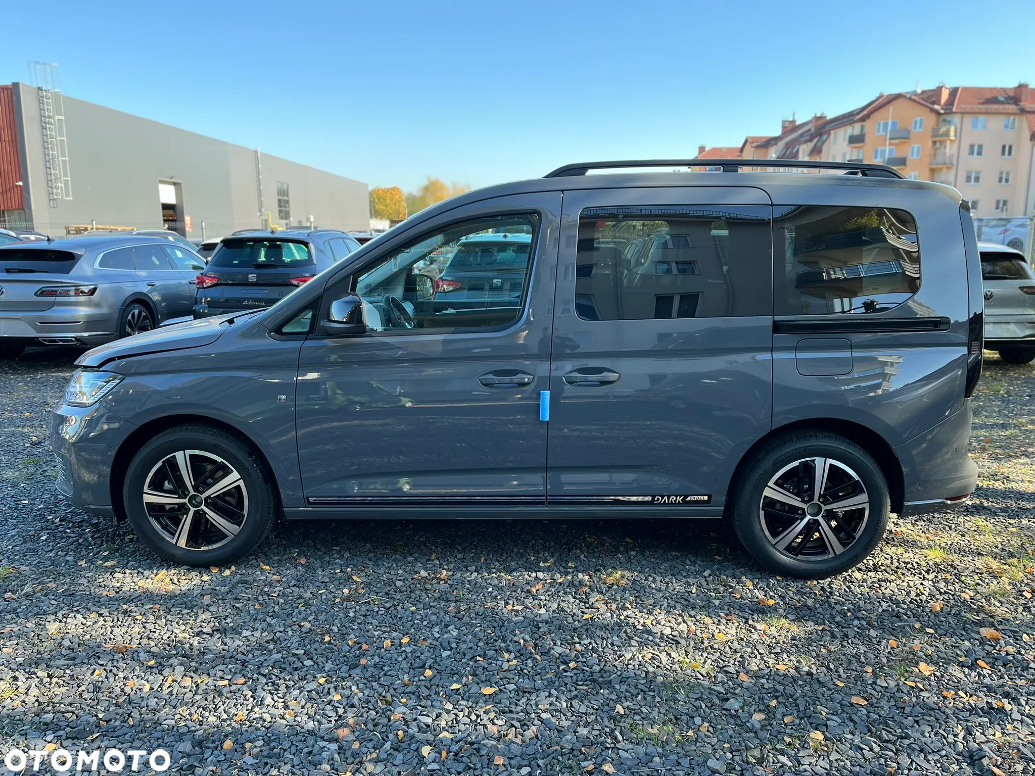 Volkswagen Caddy 2.0 TDI Dark Label DSG - 8