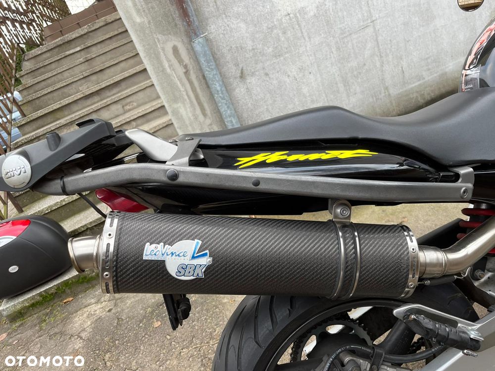 Honda Hornet - 4