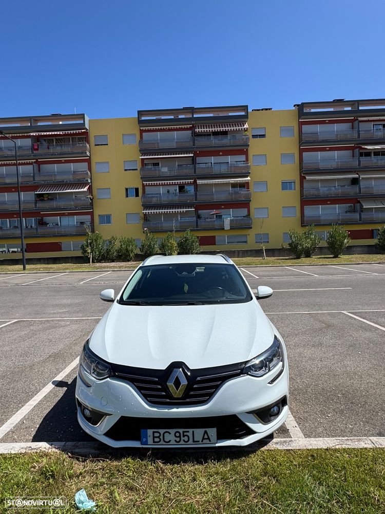 Renault Mégane Sport Tourer - 1
