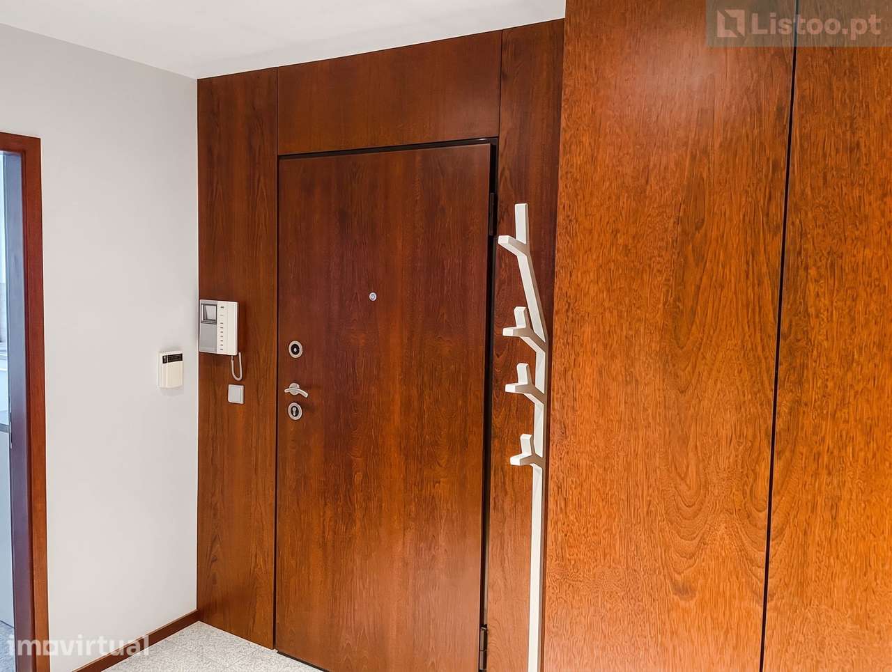 Apartamento T3 c/ Garagem Box - Grande imagem: 2/26