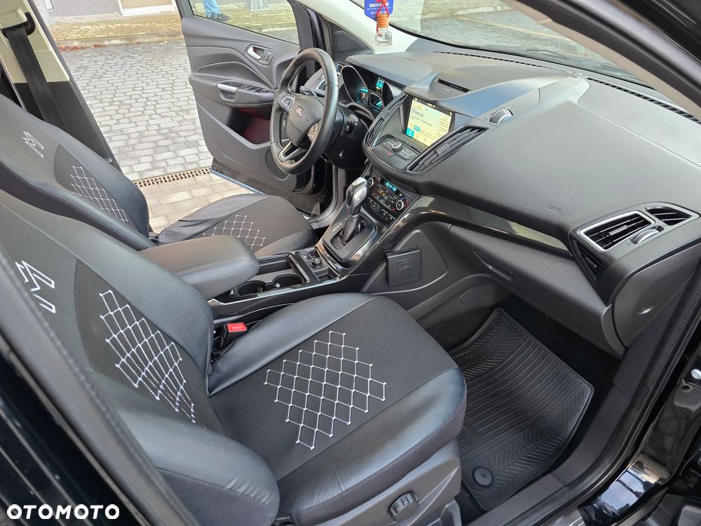 Ford Kuga 2.0 TDCi 4x4 Titanium - 30