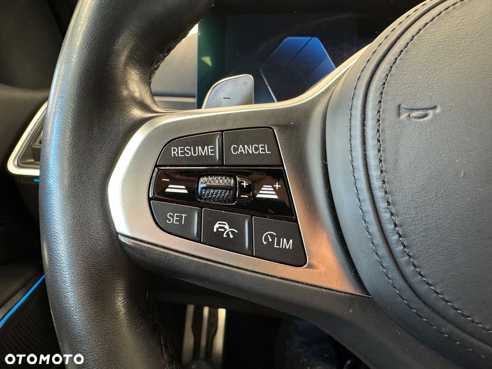 BMW Seria 3 320d xDrive M Sport sport - 17