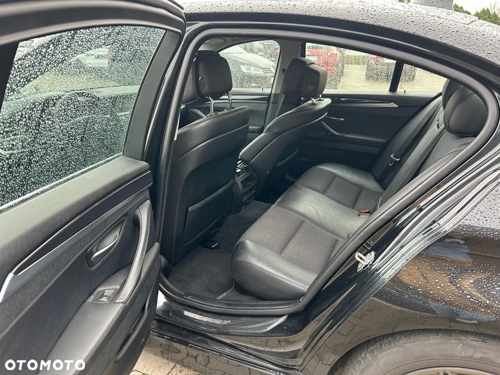 BMW Seria 5 530d Modern Line - 15