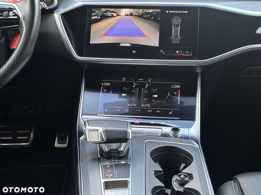 Audi A6 Avant - 32