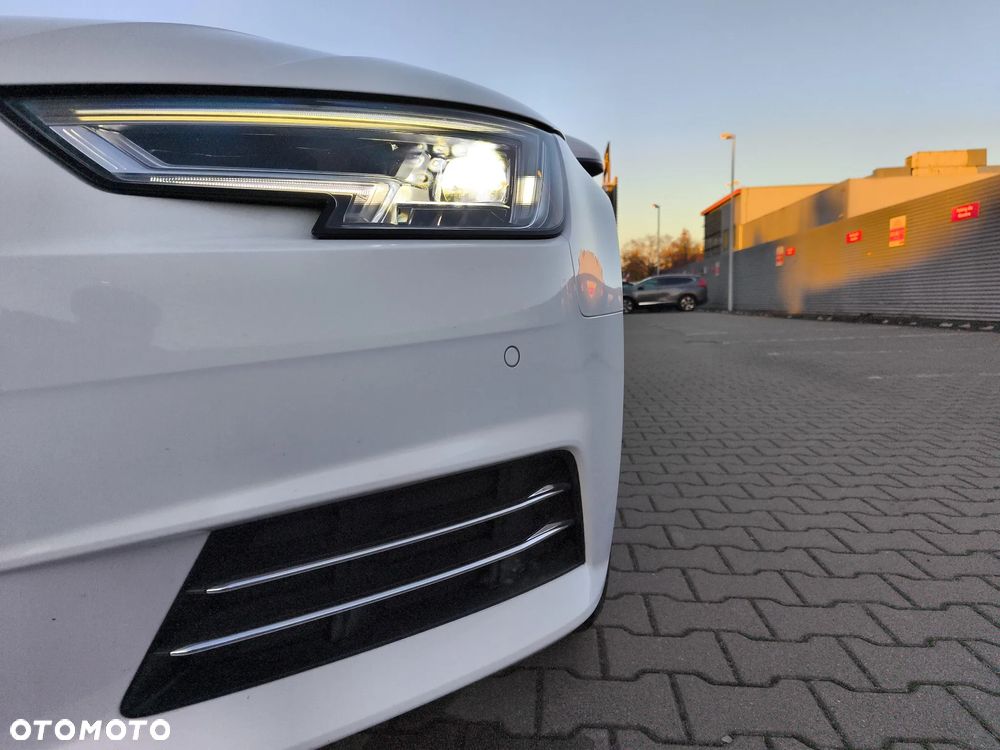 Audi A4 Avant 2.0 TDI Sport - 22