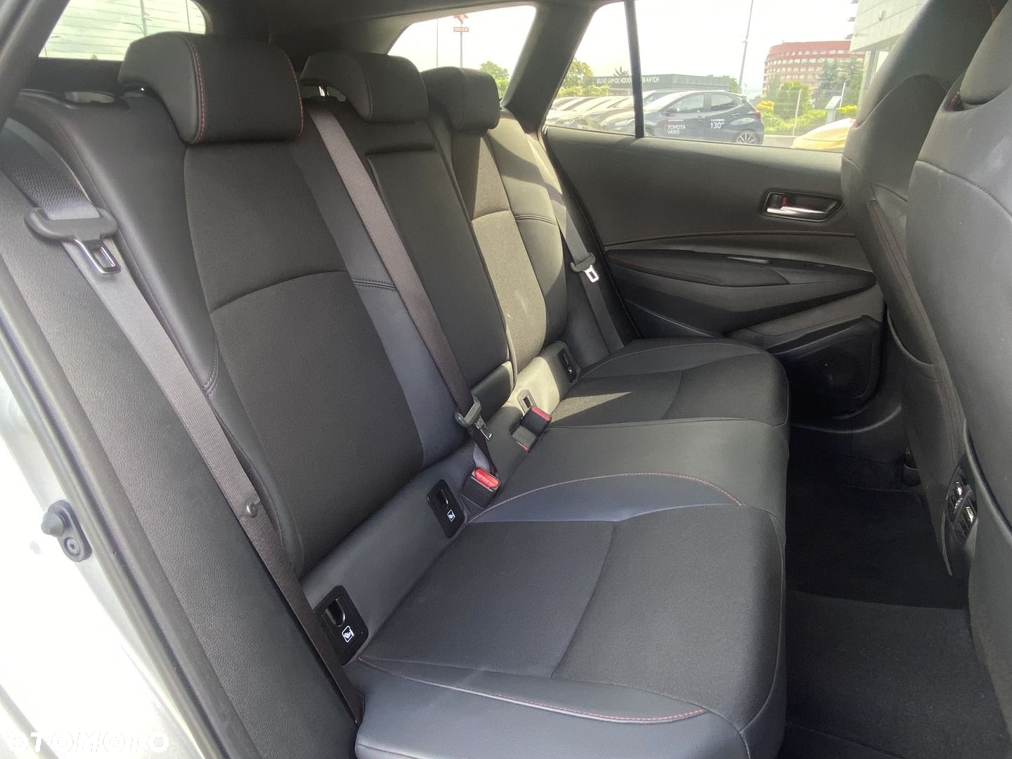 Toyota Corolla - 14