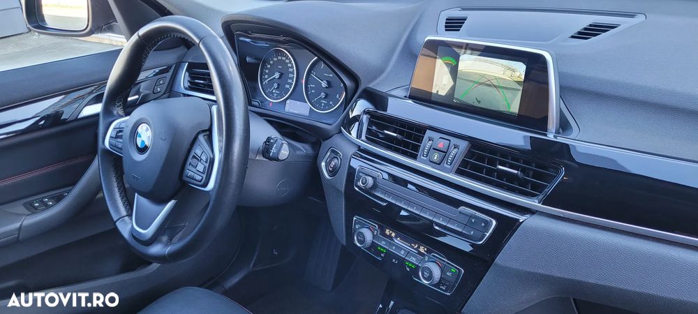 BMW X1 xDrive20d Aut. Sport Line - 12
