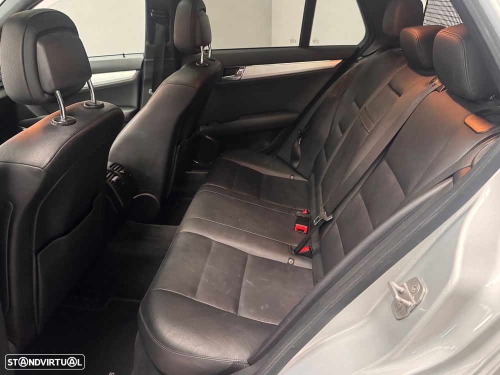 Mercedes-Benz C 220 T CDI Avantgarde - 12