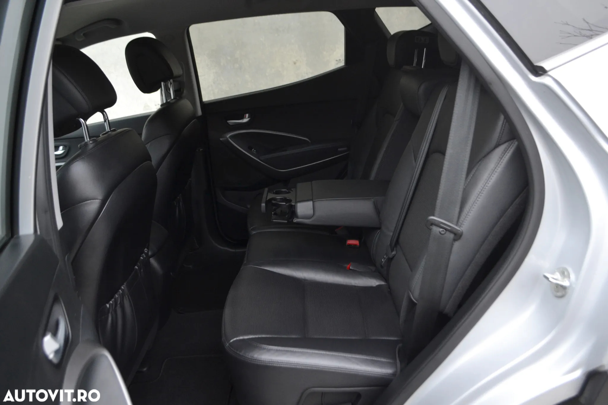 Hyundai Santa Fe 2.2 CRDi 4WD Automatik Premium - 8