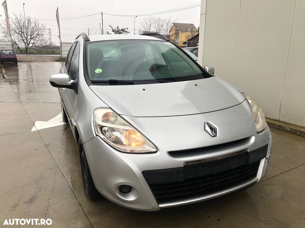 Renault Clio dCi 90 Dynamique - 4