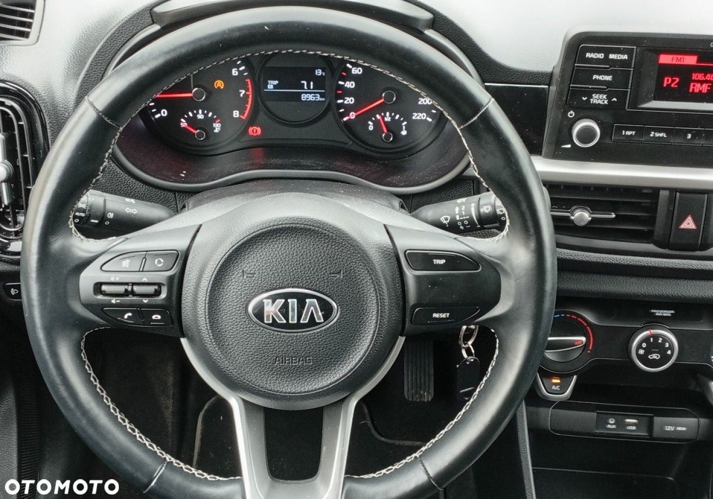 Kia Picanto - 24