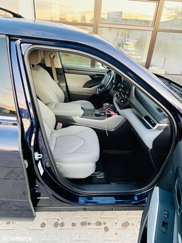 Toyota Highlander - 15