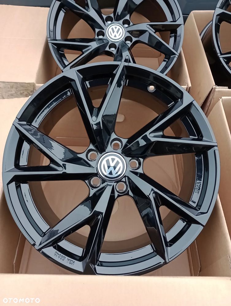 FELGI ALUMINIOWE NOWE 5X112 R18 8J ET35 VOLKSWAGEN ARTEON CADDY CC GOLF ID.3 ID.4 JETTA PASSAT PHAETON SCIROCCO SHARAN T4 TIGUAN TOUAREG TOURAN T-ROC - 7
