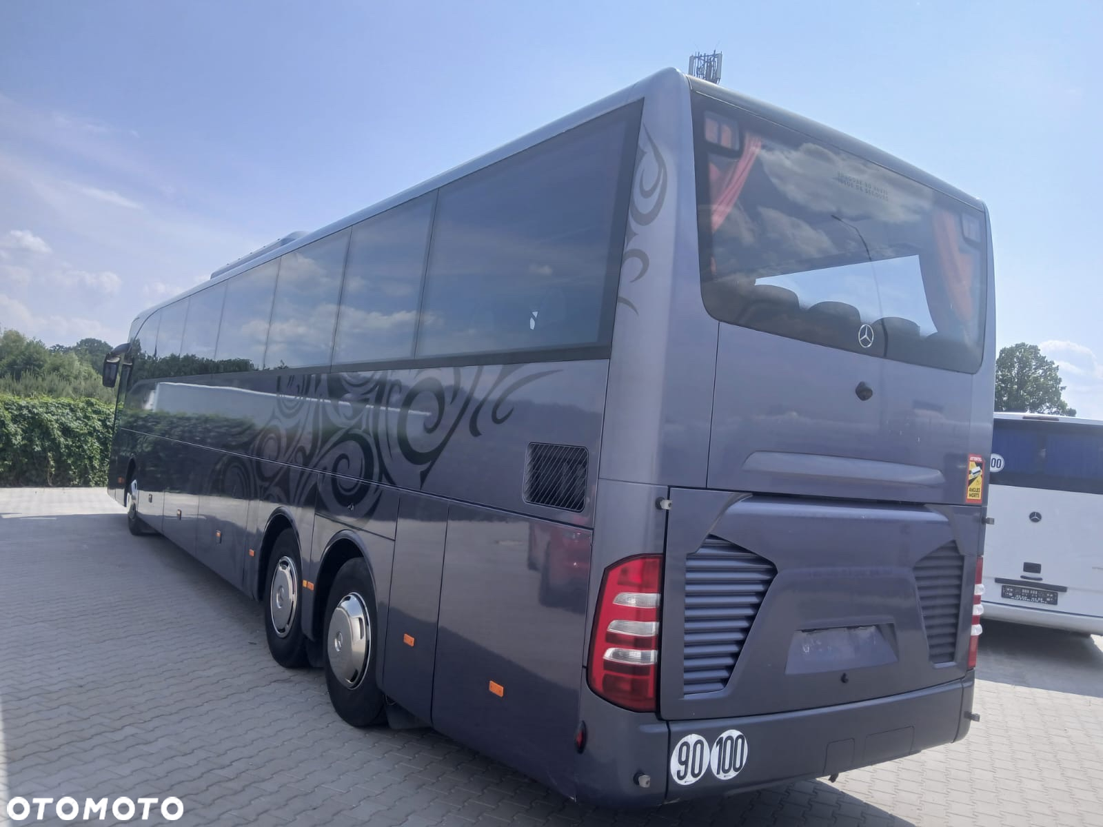 Mercedes-Benz RHDL - 3