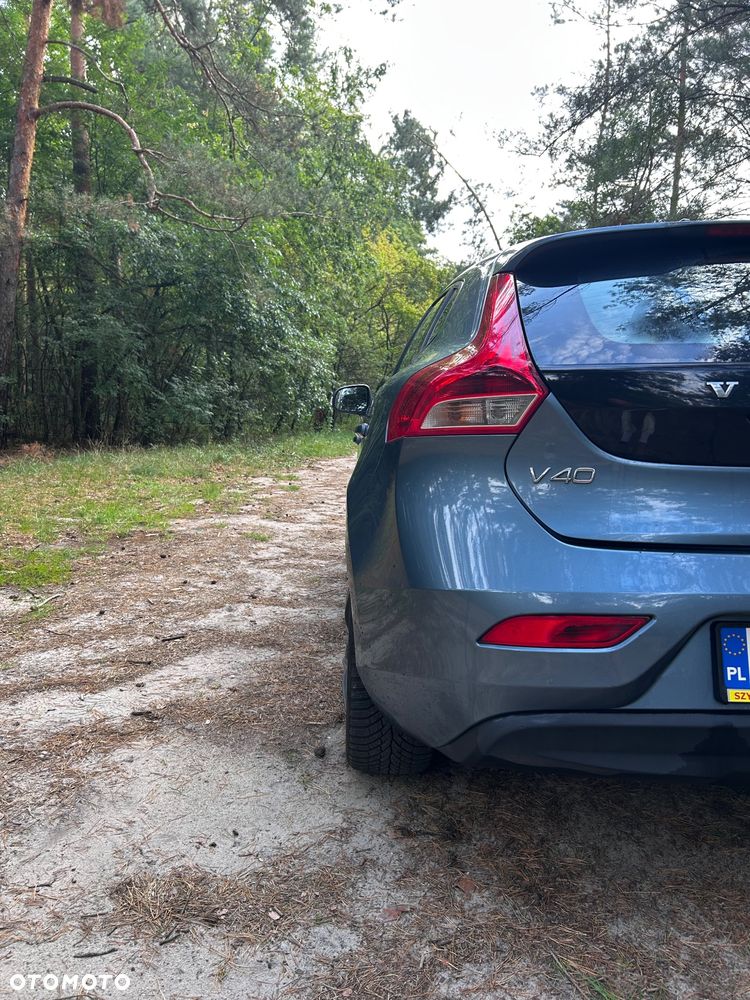 Volvo V40 D2 - 8
