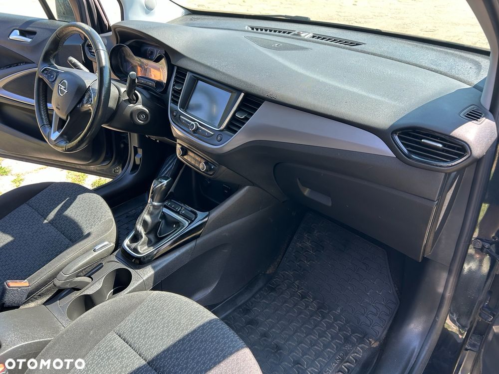 Opel Crossland X 1.2 Design Line - 14