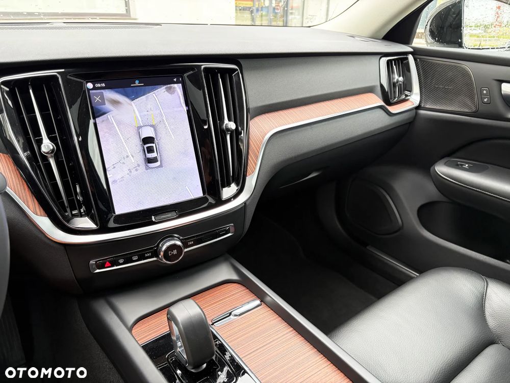 Volvo S60 B5 B AWD Plus Dark - 30