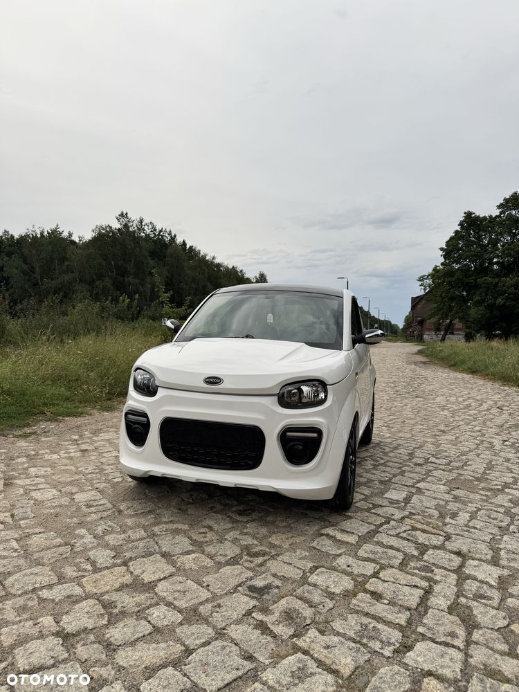 Microcar DUE - 1