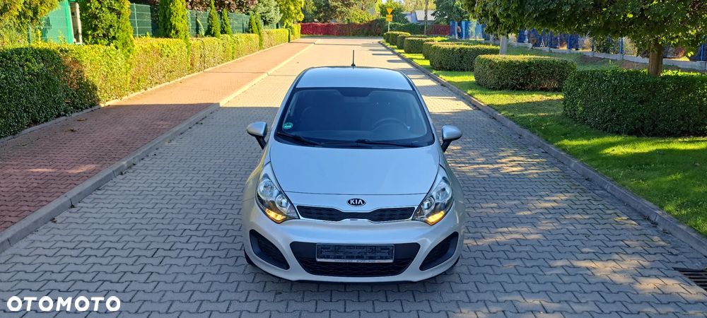 Kia Rio - 17