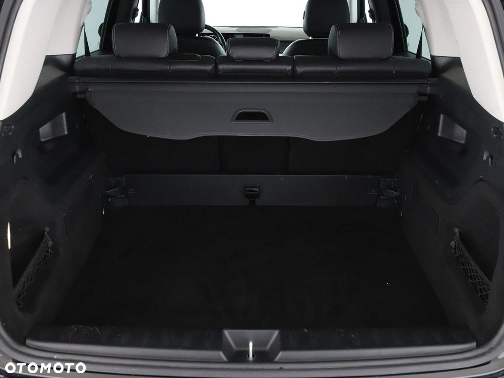 Mercedes-Benz GLB 200 d Progressive 8G-DCT - 21