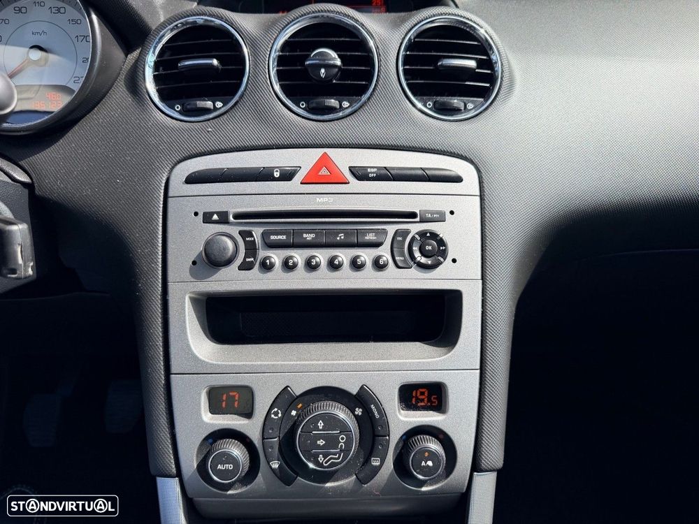 Peugeot 308 1.6 THP 16V Sport CVM6 - 23