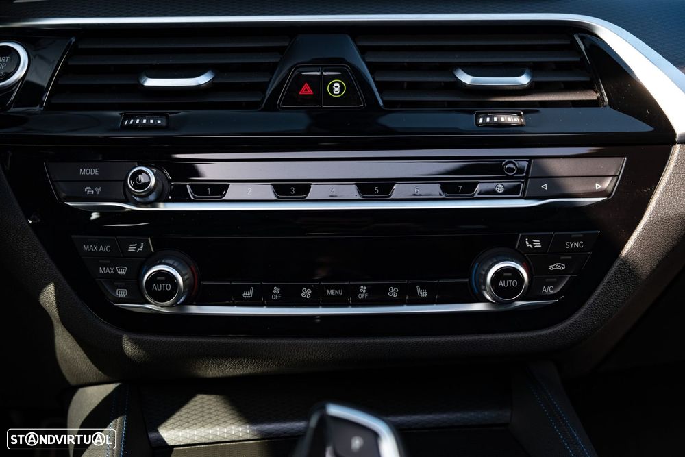 BMW 520 d Pack M Auto - 43