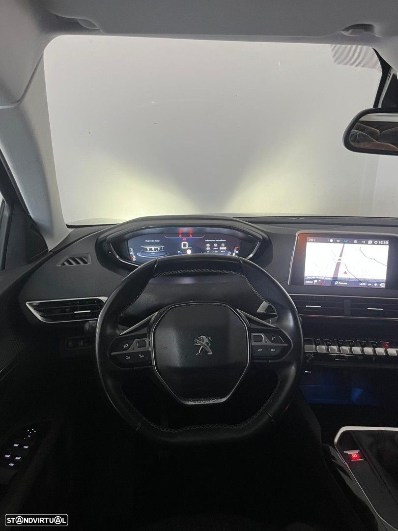 Peugeot 5008 1.2 PureTech Active Pack - 8