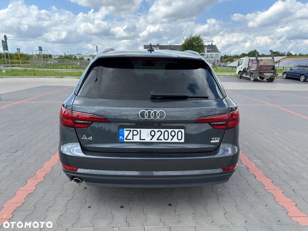 Audi A4 Avant 2.0 TDI ultra S tronic - 5