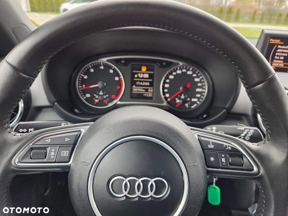 Audi A1 3-drzwiowe 1.2 TFSI S line edition m S line Sportpaket - 9