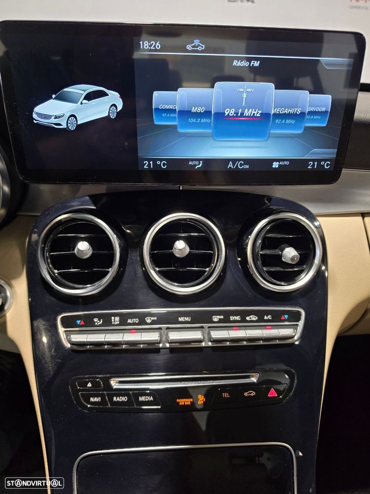 Mercedes-Benz C 300 h Avantgarde - 32