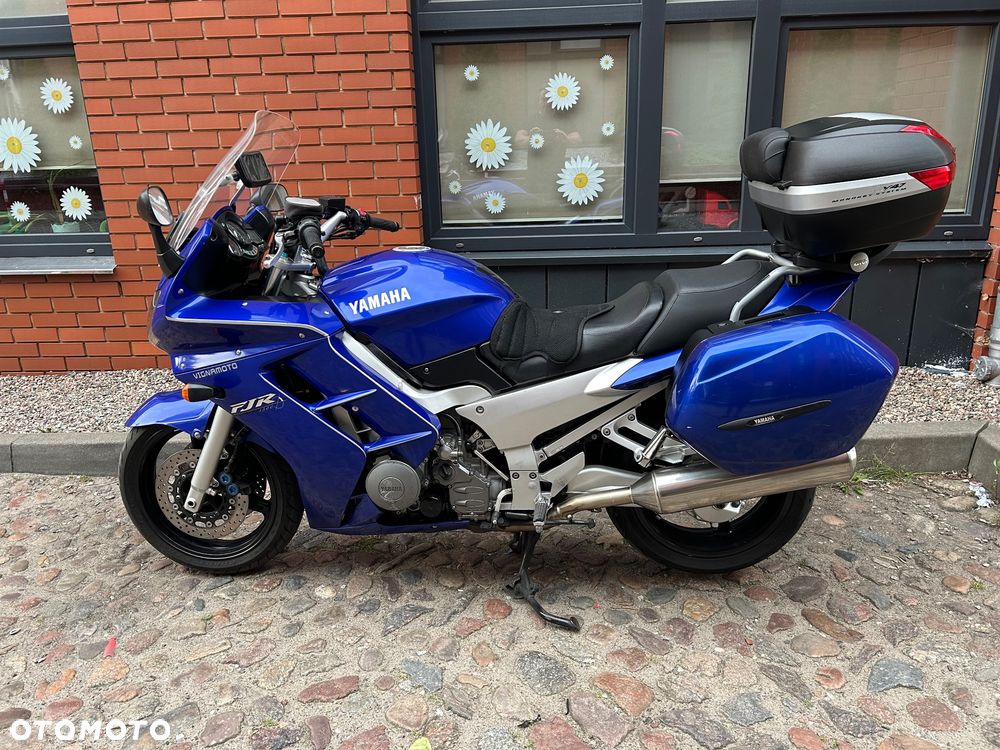 Yamaha FJR - 7