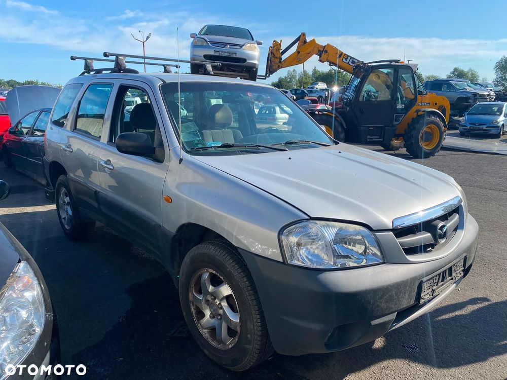 205 / Mazda Tribute/ Na Części / - 1