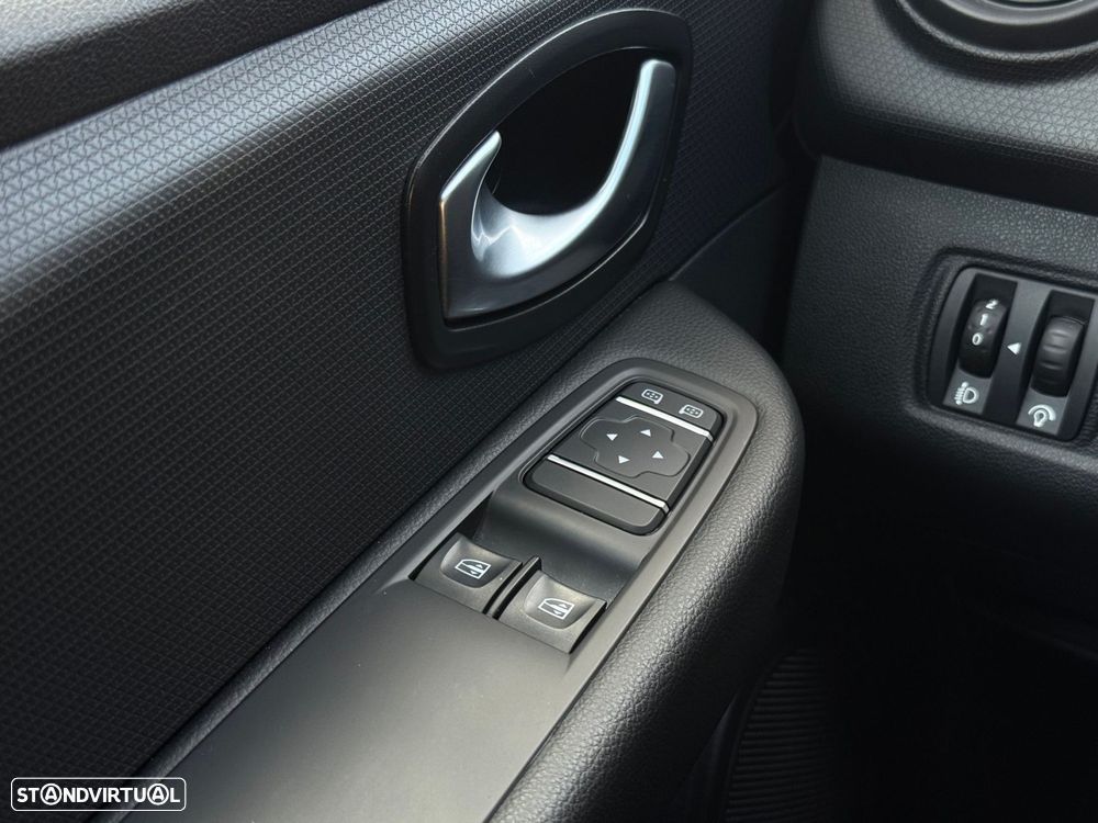 Renault Clio 1.5 dCi Zen - 9