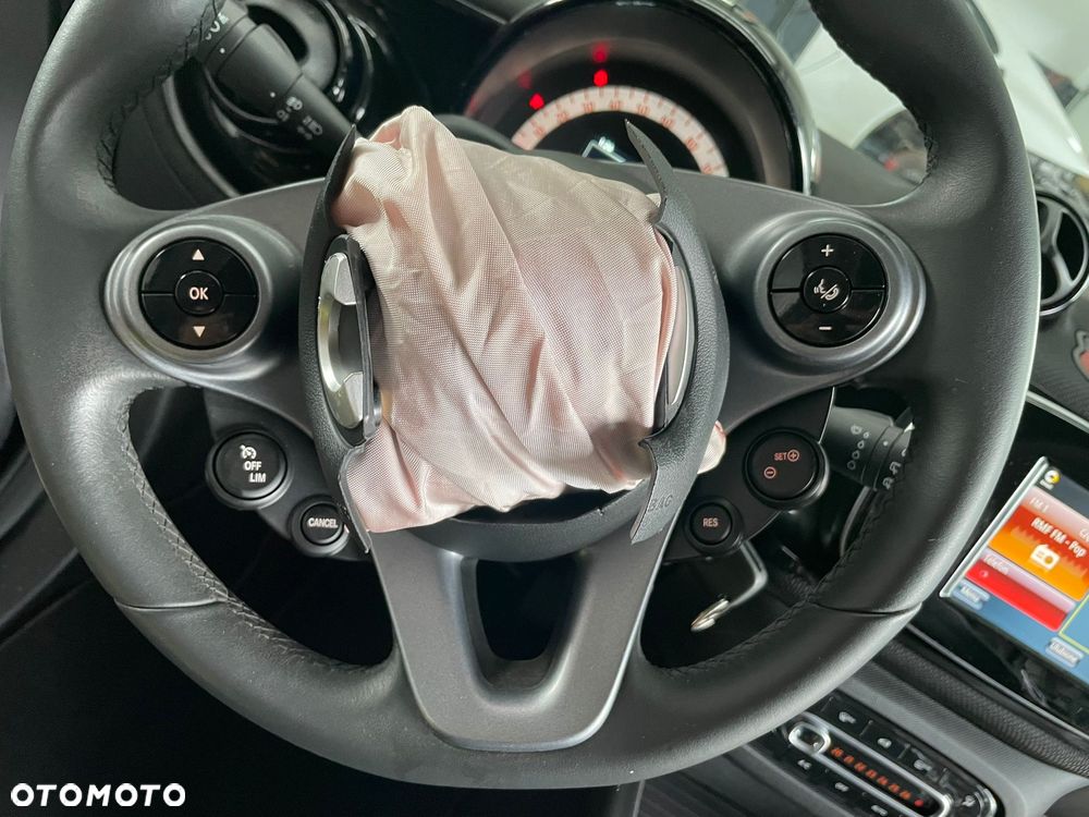 Smart Fortwo EQ Brabus Style - 21