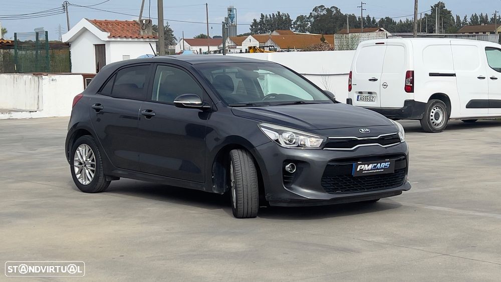 Kia Rio 1.2 CVVT Urban - 2