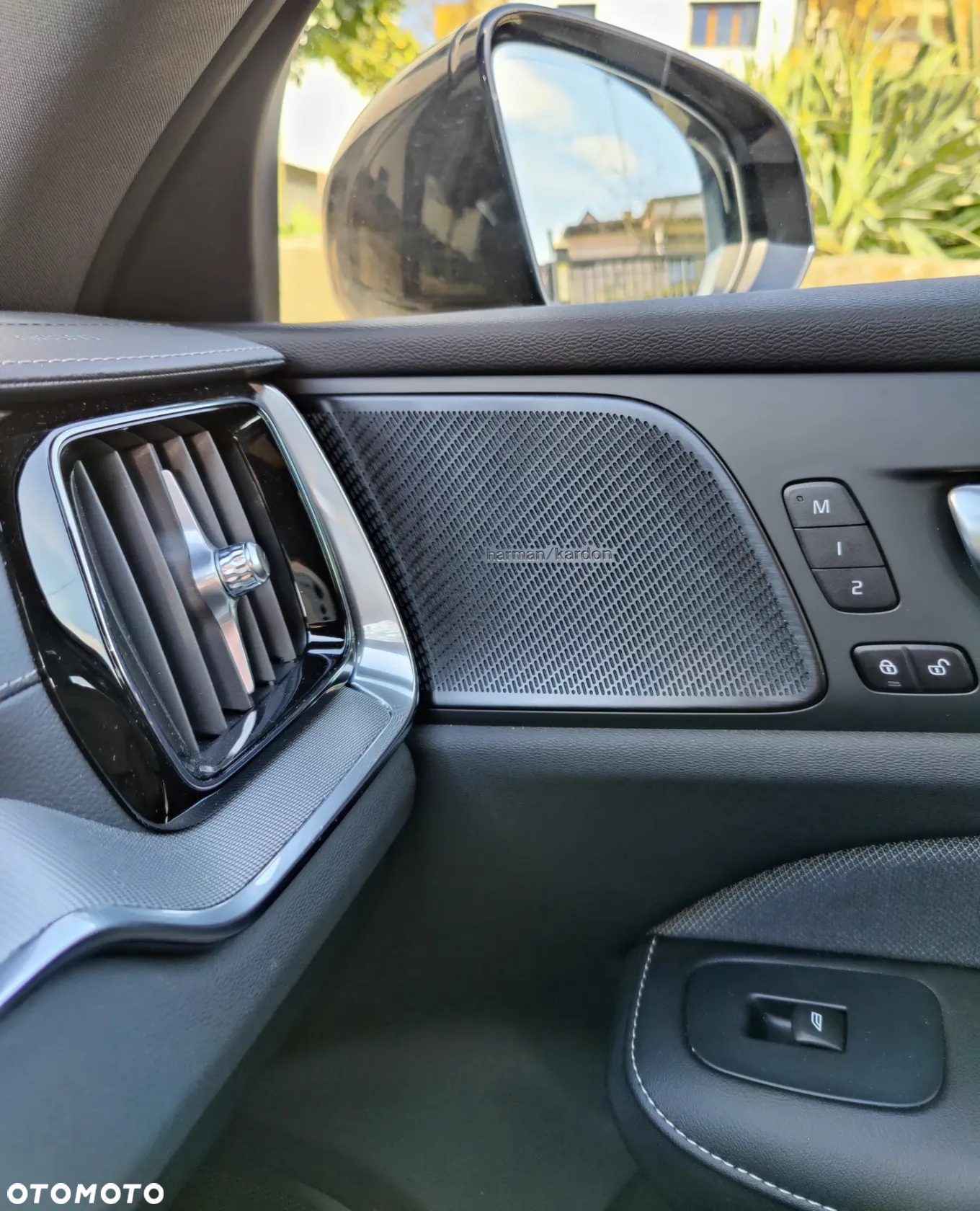 Volvo S60 B5 B AWD Ultimate Dark - 10