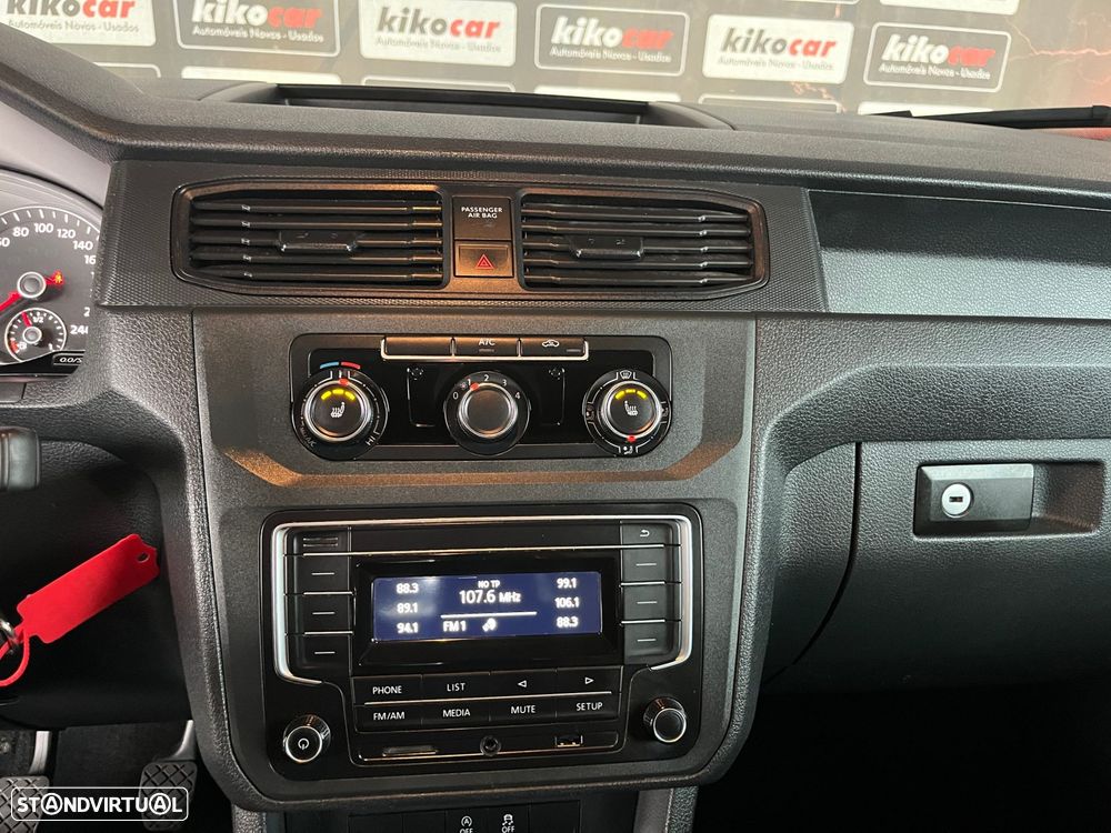 VW Caddy Outro - 24
