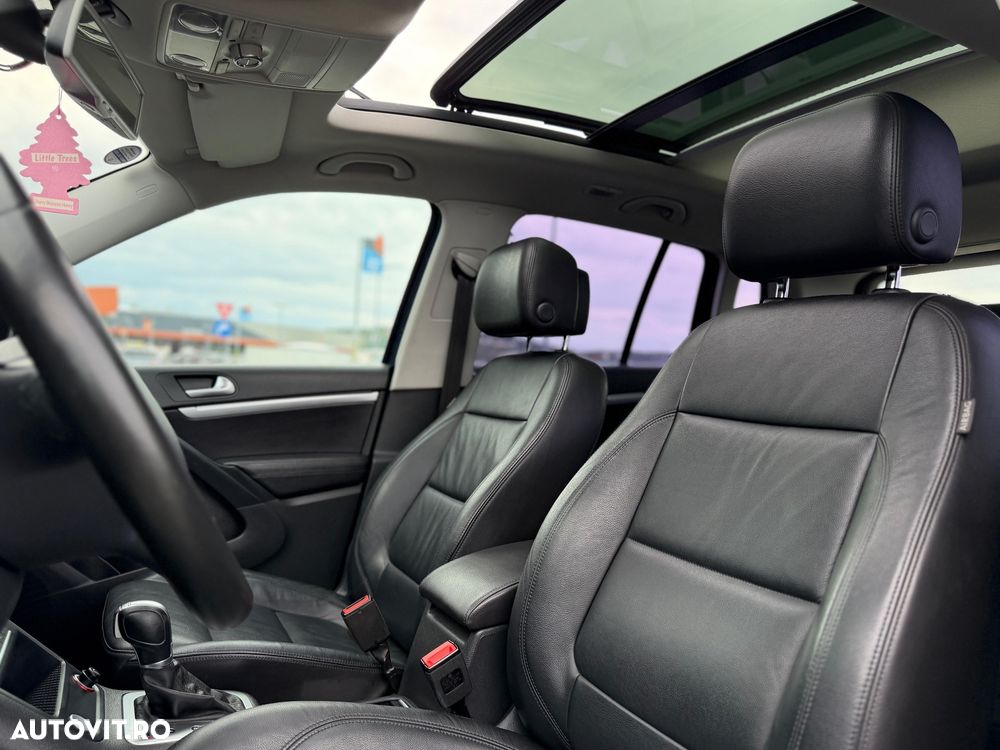 Volkswagen Tiguan 2.0 TDI SCR 4MOTION BlueMotion Technology DSG Lounge Sport & Style - 5