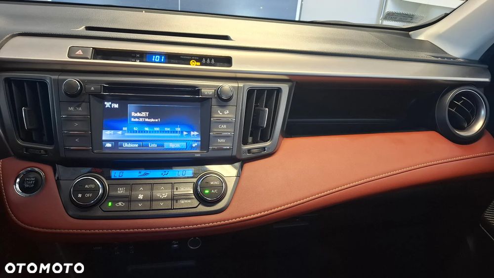 Toyota RAV4 - 19
