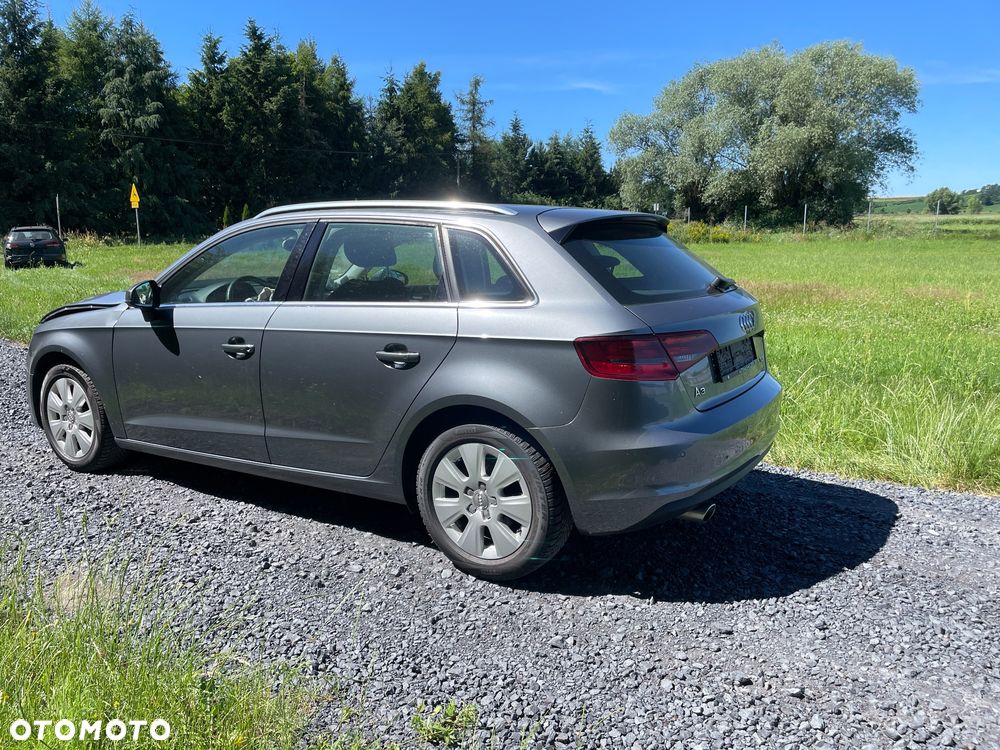Audi A3 Sportback 1.6 TDI Ambition - 7