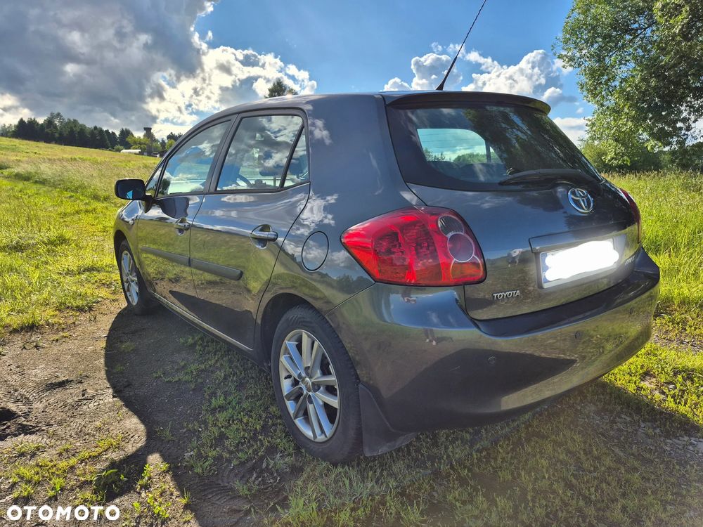 Toyota Auris 1.6 VVT-i Luna MM - 5
