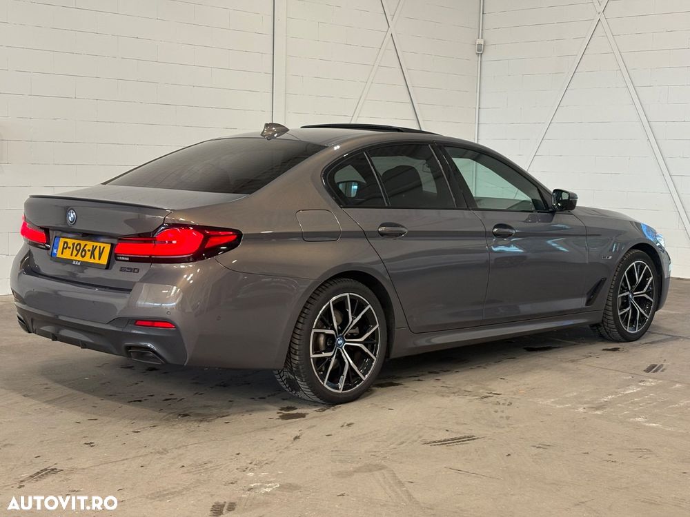 BMW Seria 5 530e Aut. M Sport Edition - 6