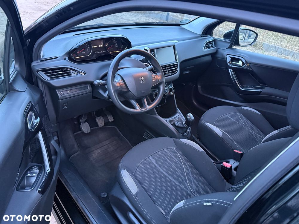 Peugeot 208 PureTech 68 Active - 9