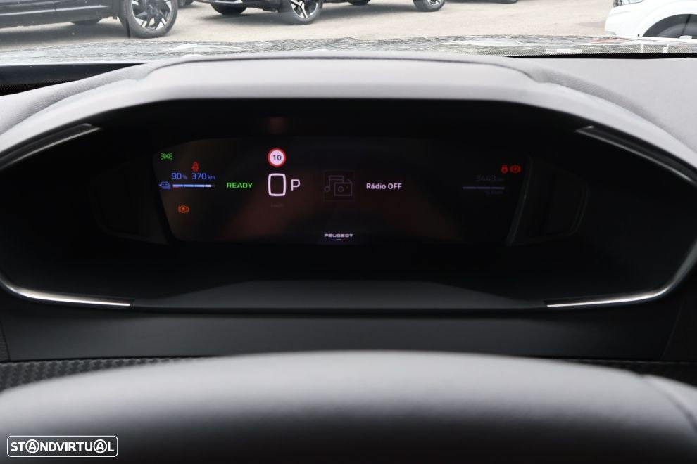 Peugeot e-2008 54 kWh Allure - 10